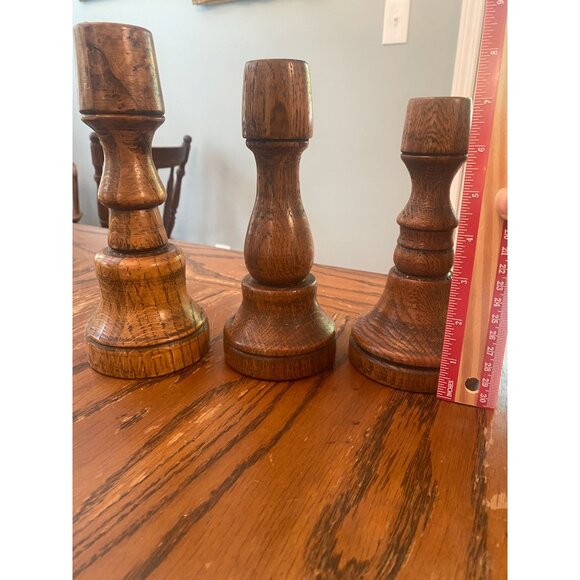 Set Of 3 Vintage Wooden Oak Candlestick Holders With Green Felt Base - Picture 3 of 6